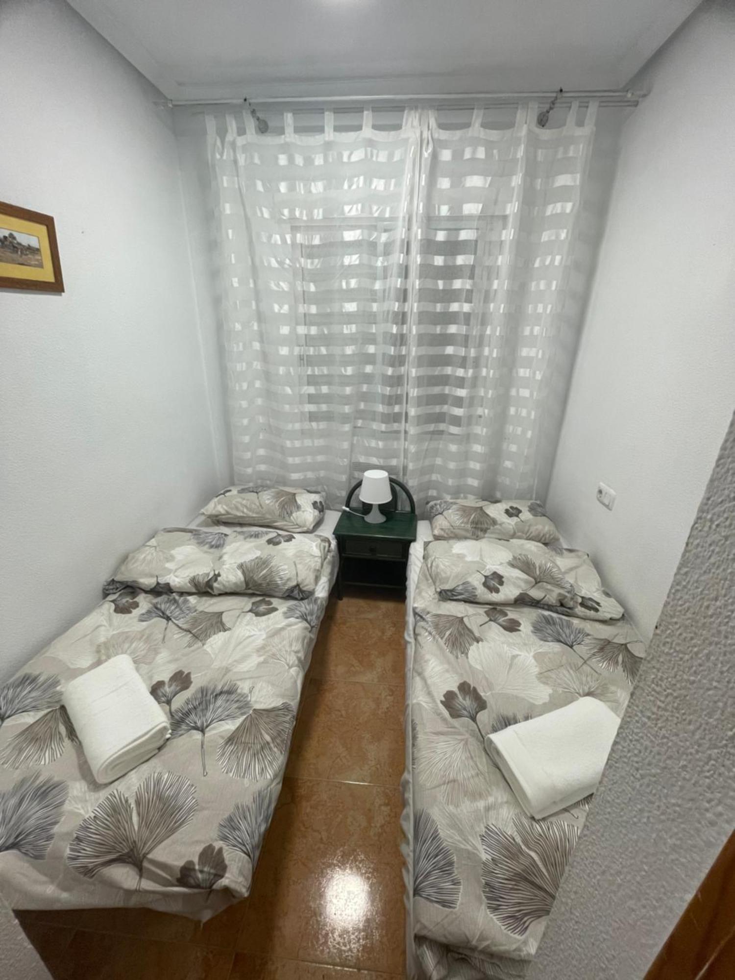 Almuden'S Green Apartment, High-Speed Free Wifi, 250M To Beach, The Center Of Torrevieja Luaran gambar
