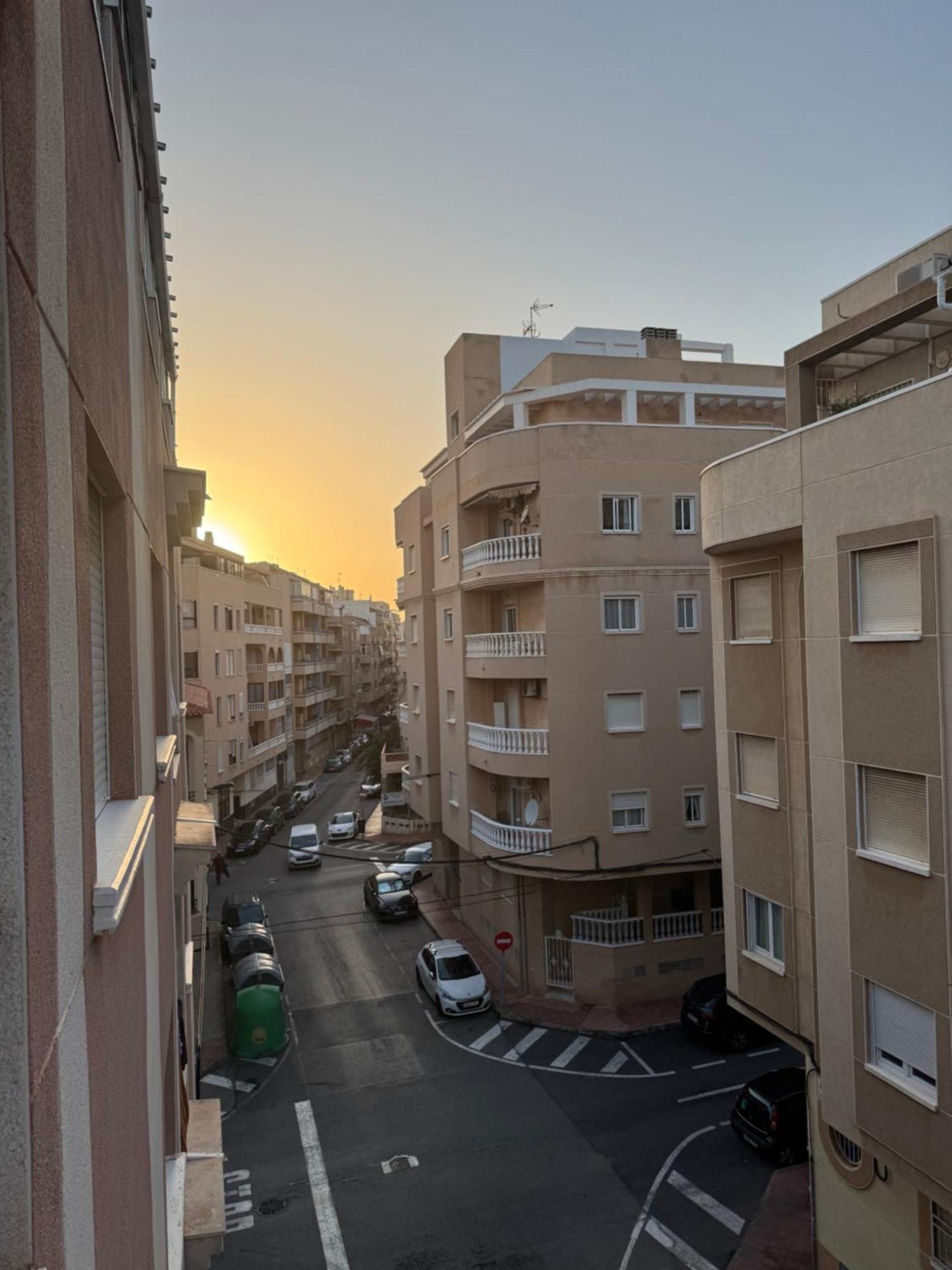 Almuden'S Green Apartment, High-Speed Free Wifi, 250M To Beach, The Center Of Torrevieja Luaran gambar