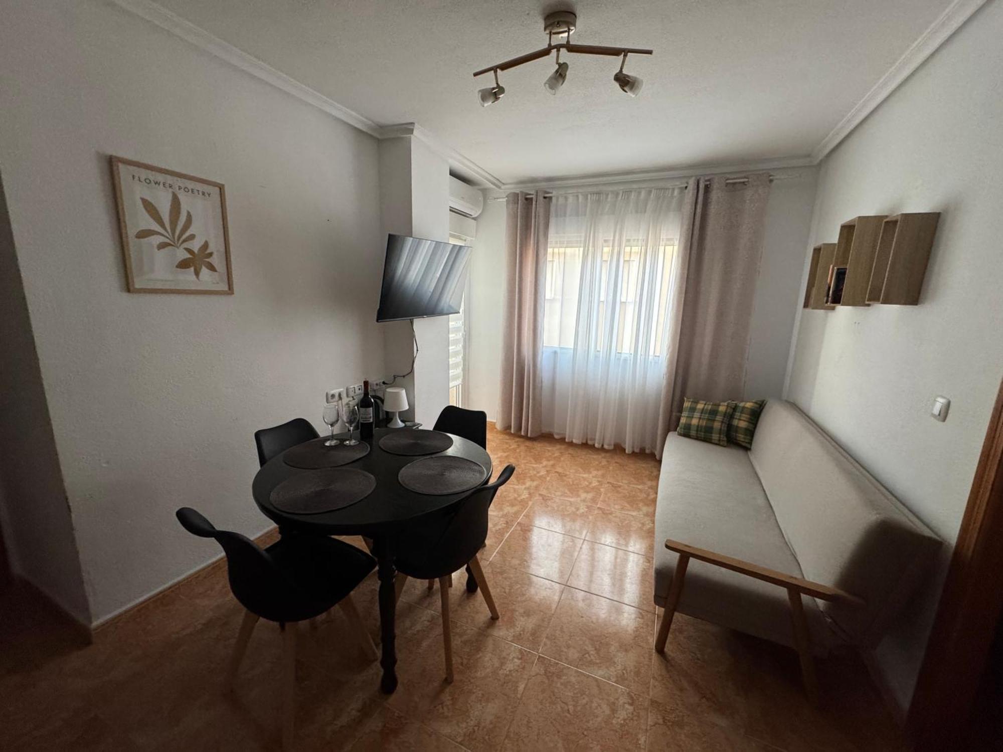 Almuden'S Green Apartment, High-Speed Free Wifi, 250M To Beach, The Center Of Torrevieja Luaran gambar